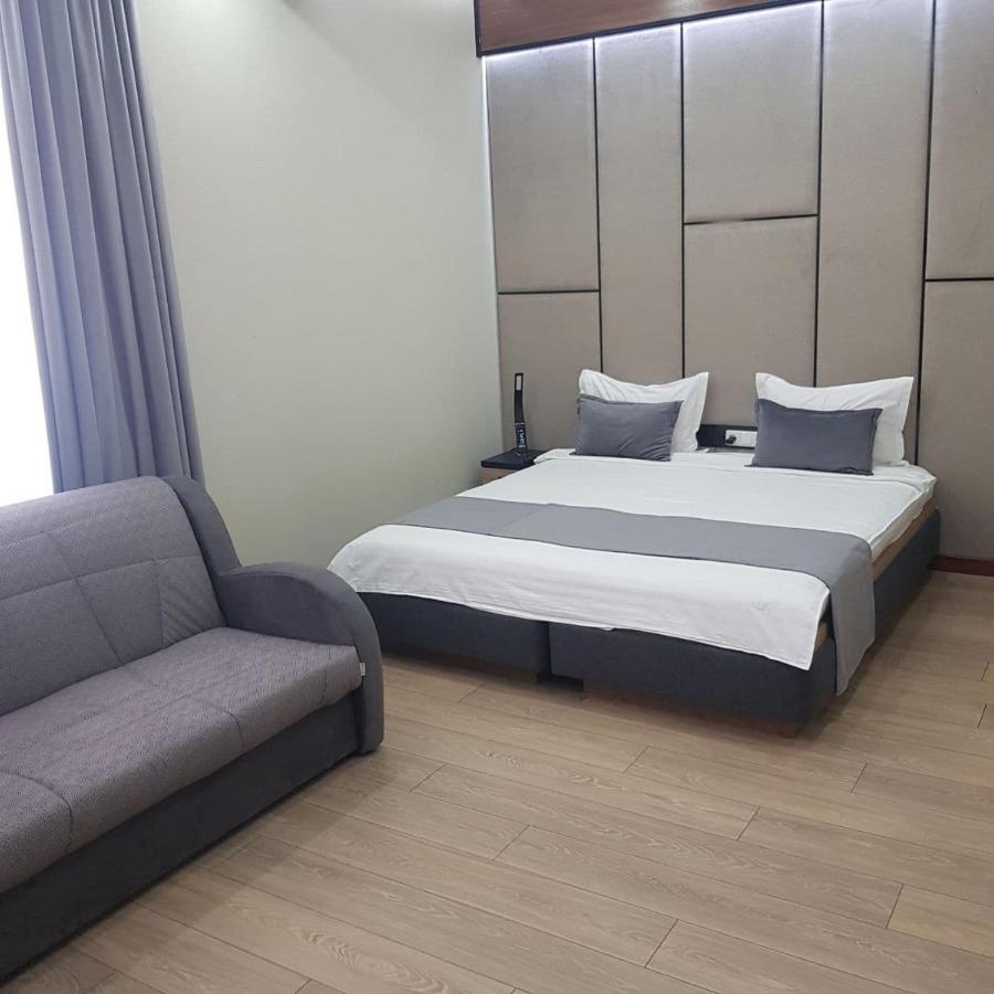 Art Deluxe Hotel ทาชเคนต์ ภายนอก รูปภาพ